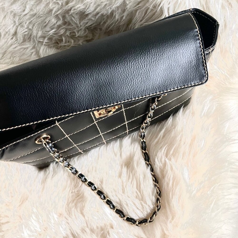 Chanel Chocolate Bar Wild Stitch Chain Bag in Black Leather with Gold Hardware - Picture 8 of 16